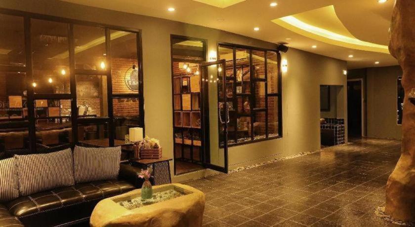 Lana Hotel Chiang Mai Ngoại thất bức ảnh